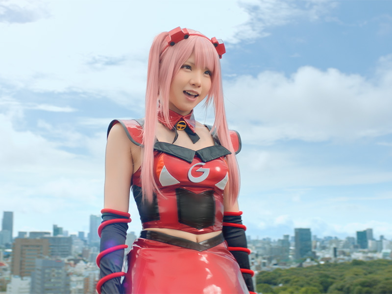 【コスプレ】えなこ、ピチピチのニット姿&トップス上げた美ボディー!!!!